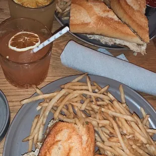 Pulled Chicken Torta