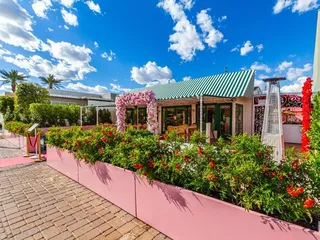 Mon Cheri Restaurant