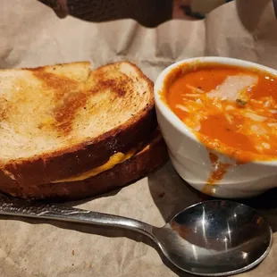 Grilled cheese with tomato soup