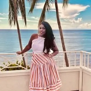 Gigi S.