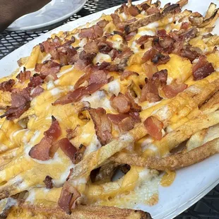 Bacon cheese fries