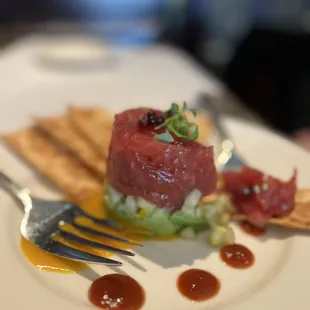 Tuna Tartare with Avocado, Mango and Sriracha