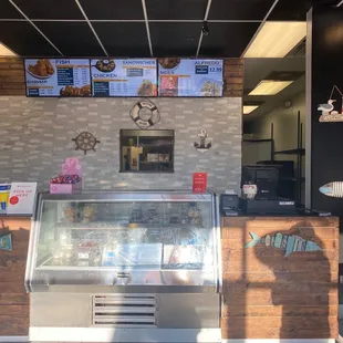 Order counter and cold case