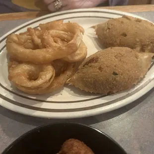 Stuffed Crab with Onion Rings