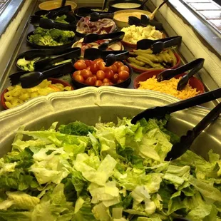 Fresh Salad Bar