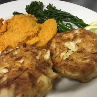 Jumbo Lump Crabcake And Coconut Shrimp