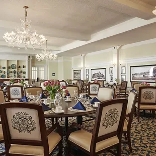 Step back in time in our most expansive dining room, offering breakfast and dinner daily