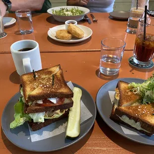 Grilled Cheese Carpenters Club