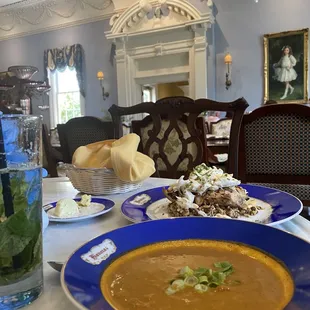 BISQUE OF CURRIED PUMPKIN, CRAWFISH &amp; CORN Red Fish Dish
