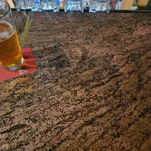 Ordered food at 2245..told kitchen closed at 2300.. don't expect anything special here. The burgers are good if convenient for the staff.