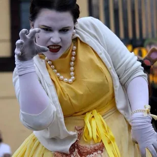 Castle cast: Vampire Betty.