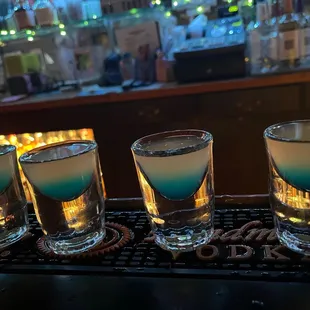 Blue kamakazis