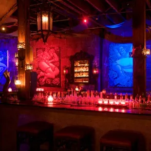 Photo by masqueradebynight.com