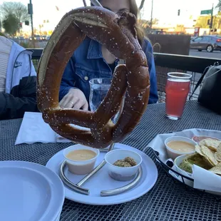 Beer cheese pretzel app. Yummmm