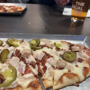 Bbq flatbread.