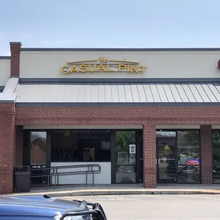 Great location in Smyrna, Kroger shopping center