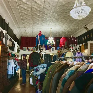 Small space loaded with goodies
