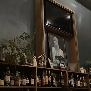 a man sitting at a bar
