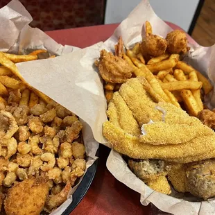 Crawfish Tails and  Captains Combo