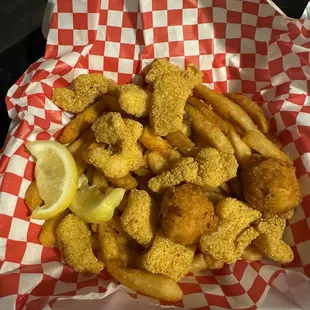 Catfish Nugget basket - regular