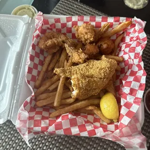 Jumbo Shrimp Catfish Catch Fries