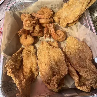 8 Catfish, 12 Jumbo Shrimp & 8 Tenders