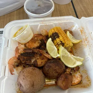 grilled seafood, fish, seafood, grilled fish, food