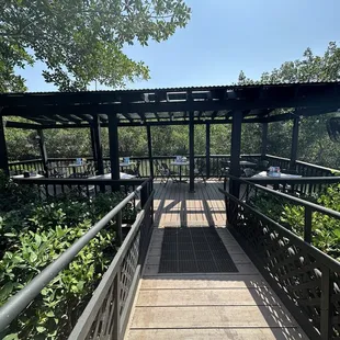 Back patio (dining area)