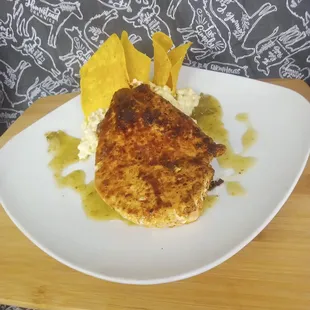 food, chicken wings and fried chicken