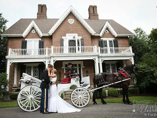Warrenwood Manor