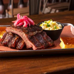 Our famous Smokin&apos; Good Ribs