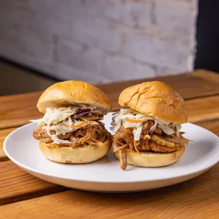 8-hour cooked Pulled Pork Sliders