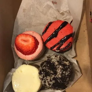 Strawberry, NY Style, Red Velvet, and Oreo! YUM!