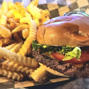 Cheeseburger  and fries