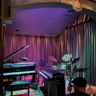Stage