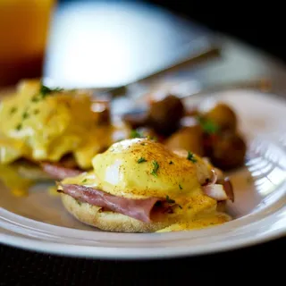 Eggs Benedict