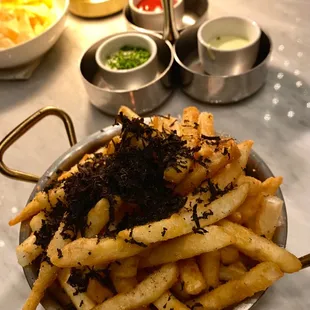 Fries with truffle