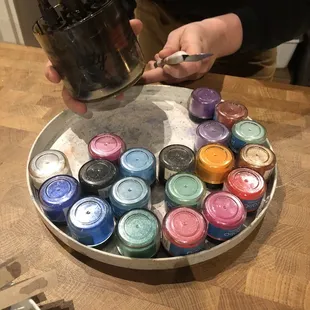 Colors and sparkly dust for your candle