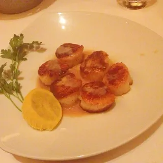 Sea Scallops*