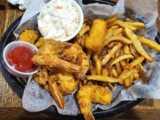 The Cut Bar & Restaurant