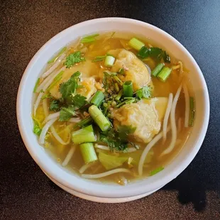 Wonton soup