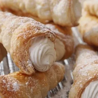 Cream Horn (6 Pieces)