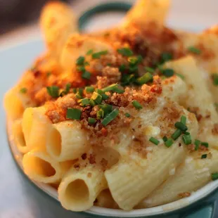 a bowl of macaroni and cheese