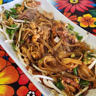 Chicken Pad Thai