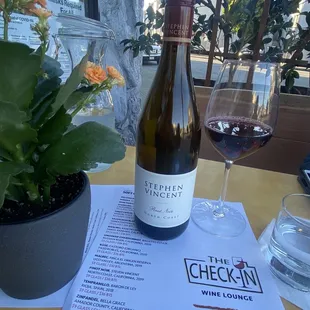 Cute new place with great wine! Happy hour too!