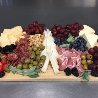 Mini Individual Cheese & Charcuterie Plate