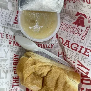 Kid&apos;s Grilled Cheese with apple sauce