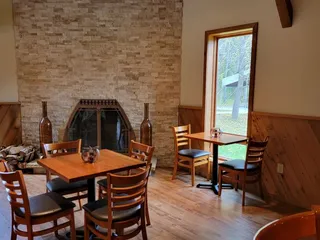 Apple Works Winery