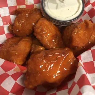 Gluten free, all white meat, boneless wings! Done on special occasions follow us @chzstkjointAZ for schedule.