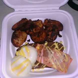 Eggs Benedict